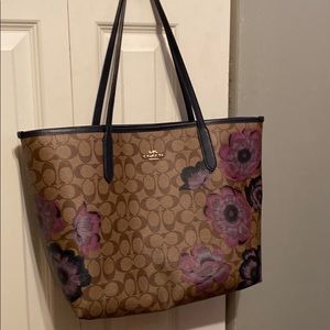Coach tote